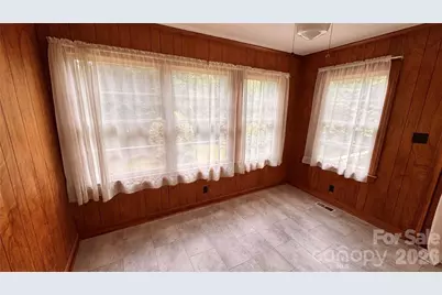 690 Brookdale Drive, Statesville, NC 28677 - Photo 8