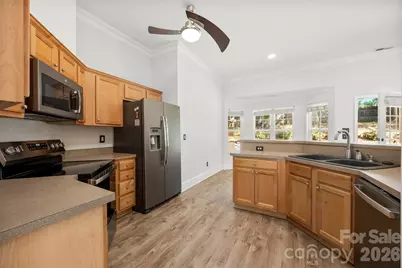 8011 Maxwelton Drive, Huntersville, NC 28078 - Photo 10