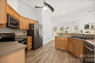 8011 Maxwelton Dr, Huntersville, NC 28078 - Photo 10