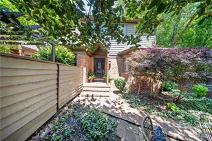 7407 Newmans Ln, Charlotte, NC 28270 - Photo 2