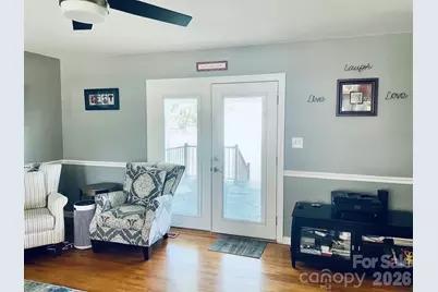 131 Landing Court, Bessemer City, NC 28016 - Photo 4