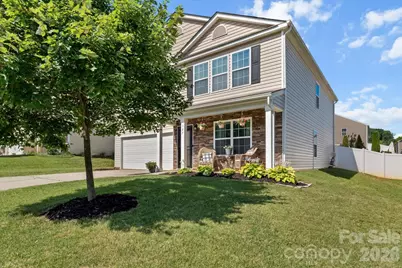 127 Harvest Pointe Drive, Statesville, NC 28677 - Photo 2