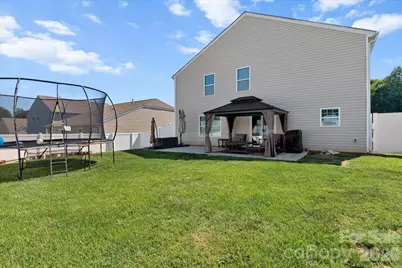 127 Harvest Pointe Drive, Statesville, NC 28677 - Photo 32