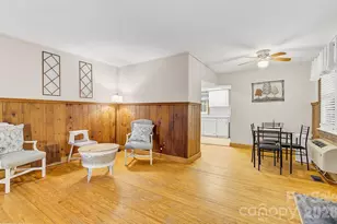 3119 Brevard Rd, Hendersonville, NC 28791 - Photo 4