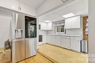 3119 Brevard Rd, Hendersonville, NC 28791 - Photo 18