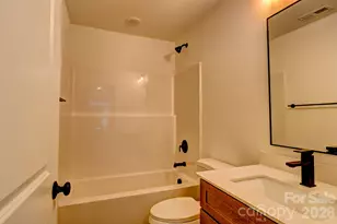 609 Legrand St, Shelby, NC 28150 - Photo 16