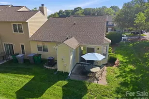 9003 Four Mile Crk Rd, Charlotte, NC 28277 - Photo 22