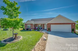 110 Kingston Pl, Spindale, NC 28160 - Photo 2