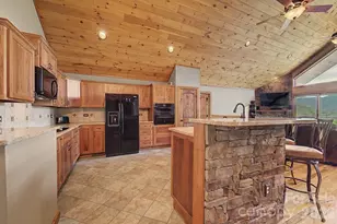 346 Torwood Ln, Whittier, NC 28789 - Photo 6
