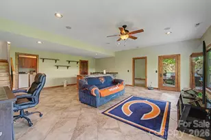 346 Torwood Ln, Whittier, NC 28789 - Photo 18