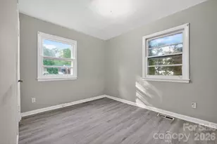 2505 Druid Hls Wy, Charlotte, NC 28206 - Photo 28