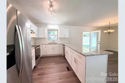 2418 Woodbridge Drive, Gastonia, NC 28056 - Photo 2