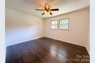 2418 Woodbridge Drive, Gastonia, NC 28056 - Photo 10