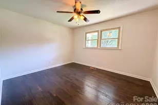 2418 Woodbridge Dr, Gastonia, NC 28056 - Photo 10