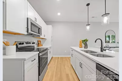 2013 Custer Street, Charlotte, NC 28216 - Photo 8