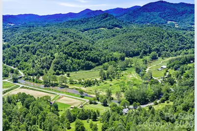 000 US Hwy 19W Highway, Burnsville, NC 28714 - Photo 2