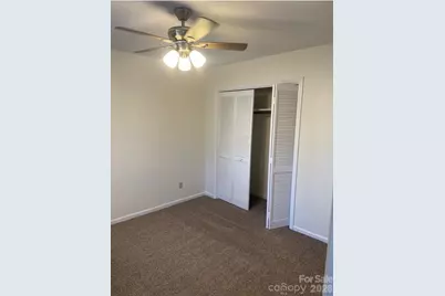 814 Selwyn Oaks Court, Charlotte, NC 28209 - Photo 8