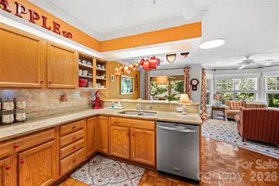 9 Tall Pines Road, Hendersonville, NC 28739 - Photo 12