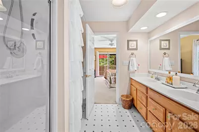 9 Tall Pines Road, Hendersonville, NC 28739 - Photo 20