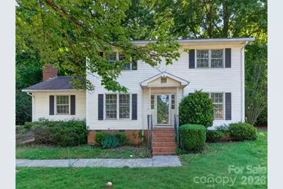 616 Old Farm Road, Statesville, NC 28625 - Photo 2