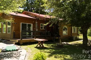 92 Buchanan Dr, Bakersville, NC 28705 - Photo 16