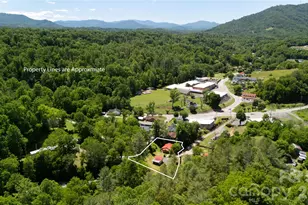 92 Buchanan Dr, Bakersville, NC 28705 - Photo 20