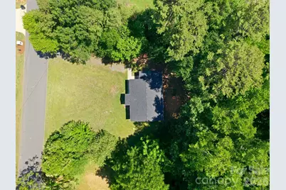 918 Breezewood Drive, Charlotte, NC 28262 - Photo 34