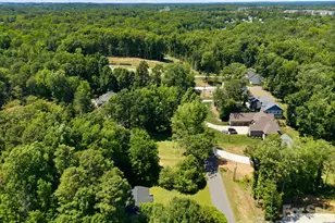 918 Breezewood Dr, Charlotte, NC 28262 - Photo 36