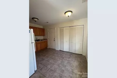 3931 Durham Lane, Charlotte, NC 28269 - Photo 6