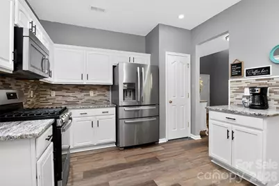 17126 Cambridge Woods Court, Charlotte, NC 28277 - Photo 10