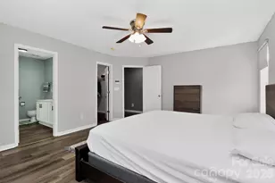 17126 Cambridge Woods Ct, Charlotte, NC 28277 - Photo 22