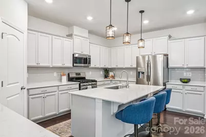 17810 Burnt Hickory Drive, Charlotte, NC 28278 - Photo 8