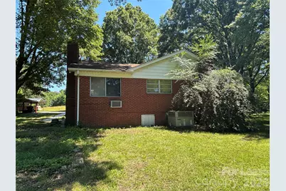 2311 Back Creek Church Road, Charlotte, NC 28213 - Photo 6