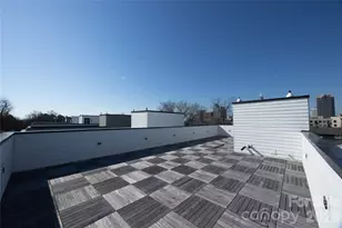 221 Woodsborough Pl, Raleigh, NC 27601 - Photo 30