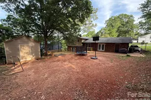 1130 16th Ave NW, Hickory, NC 28601 - Photo 26