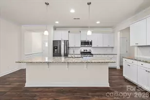 6040 Artigas Dr, Fort Mill, SC 29707 - Photo 8