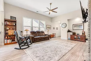 6601 Good News Dr, Charlotte, NC 28215 - Photo 10