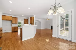 8719 Beaminster Pl, Waxhaw, NC 28173 - Photo 10