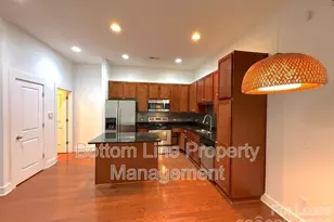 904 Warren Burgess Ln, Charlotte, NC 28205 - Photo 4