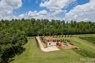 1418 Landis Ln, Nebo, NC 28761 - Photo 6