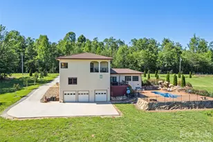 1418 Landis Ln, Nebo, NC 28761 - Photo 6