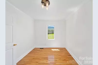 308 Browntown Road, Leicester, NC 28748 - Photo 18