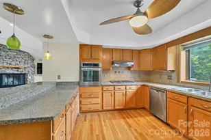 300 Ethan Pond Way, Hendersonville, NC 28791 - Photo 14