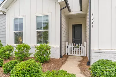 8025 Brookbank Drive, Charlotte, NC 28269 - Photo 4