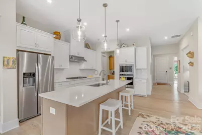 8025 Brookbank Drive, Charlotte, NC 28269 - Photo 16