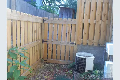 407 E Broad Street #C3, Statesville, NC 28677 - Photo 24
