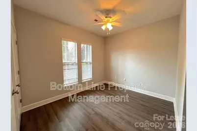 841 Seigle Point Drive, Charlotte, NC 28204 - Photo 10