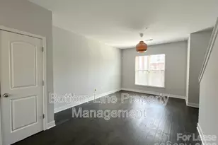 841 Seigle Point Dr, Charlotte, NC 28204 - Photo 16