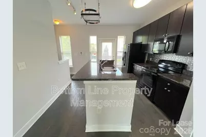 841 Seigle Point Drive, Charlotte, NC 28204 - Photo 12