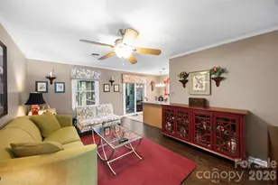 114 Ashleigh Ct, Fort Mill, SC 29715 - Photo 4